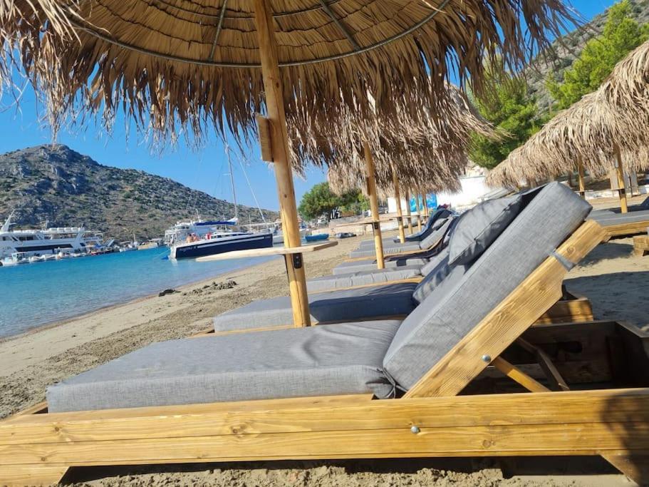 Big Apartment On The Beach Tolo Luaran gambar